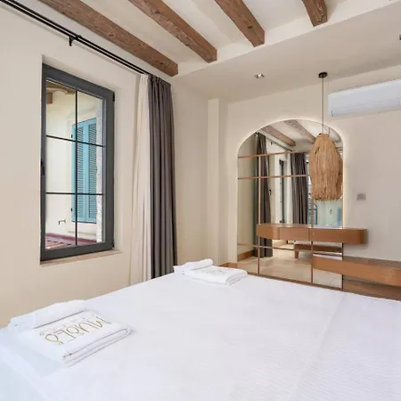 Villa A Lyric Retreat Of Romance, Erato Kas