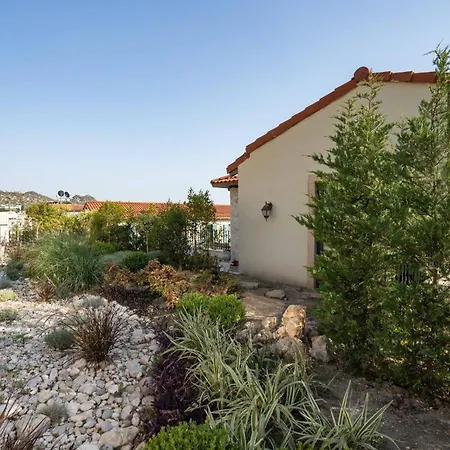 Villa A Lyric Retreat Of Romance, Erato Kas