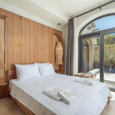 A Lyric Retreat Of Romance, Erato